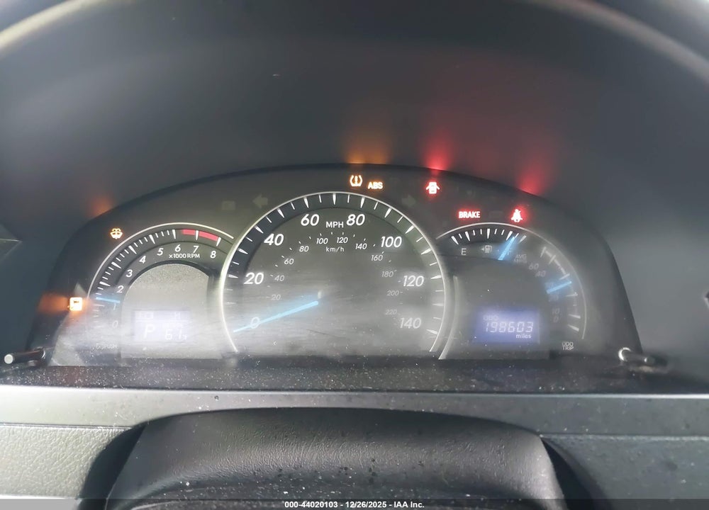 2014 TOYOTA CAMRY LE VIN: 4T4BF1FK0ER421188