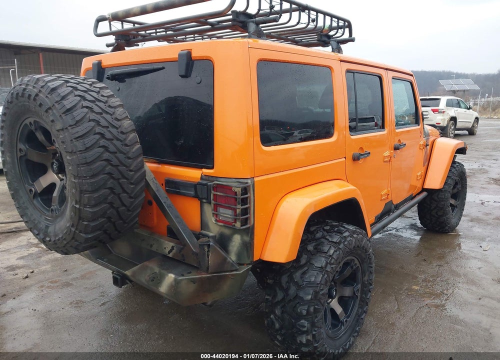 2013 JEEP WRANGLER UNLIMITED SAHARA VIN: 1C4BJWEG7DL503124