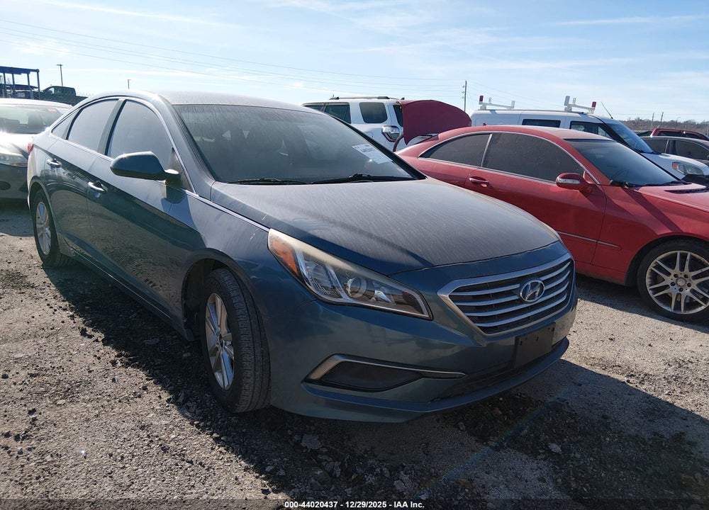 2017 HYUNDAI SONATA VIN: 5NPE24AF5HH523345