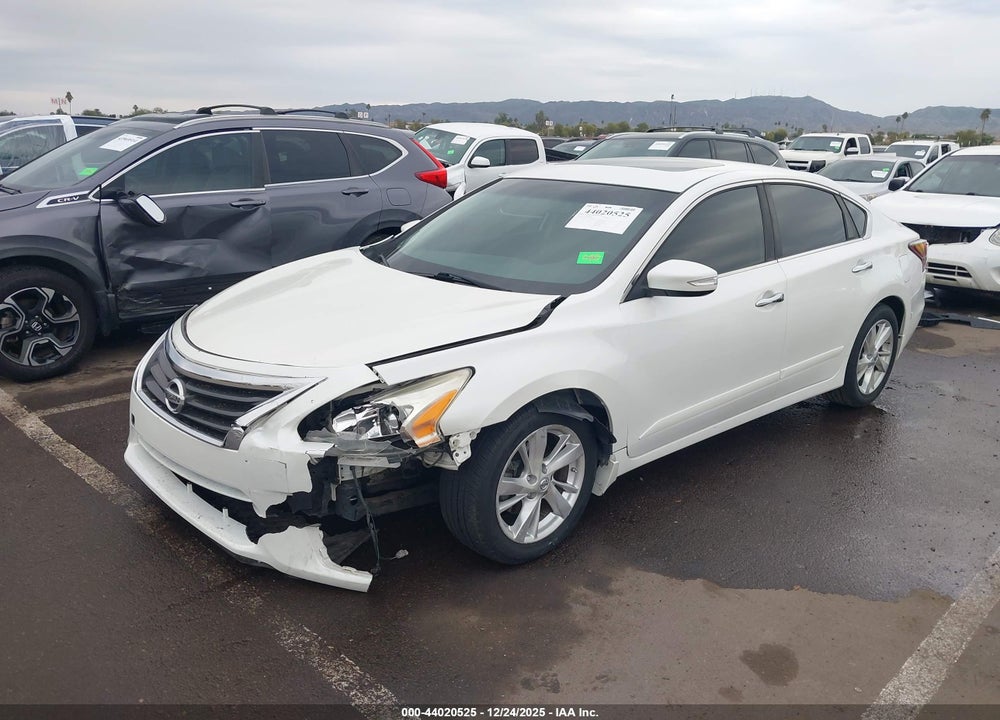 2014 NISSAN ALTIMA 2.5 SV VIN: 1N4AL3AP4EN238474