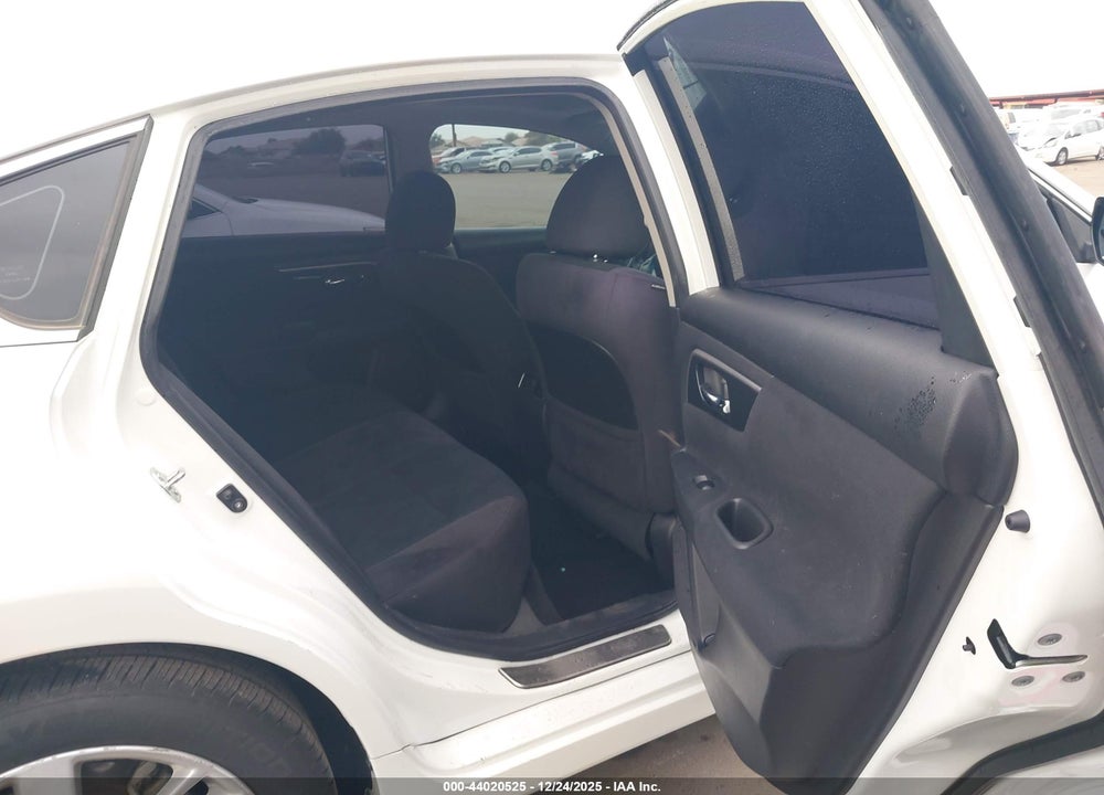 2014 NISSAN ALTIMA 2.5 SV VIN: 1N4AL3AP4EN238474