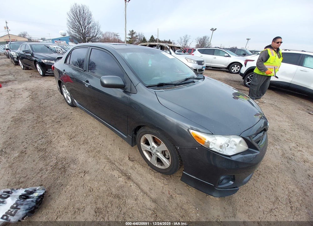 2011 TOYOTA COROLLA S VIN: 2T1BU4EE0BC740035