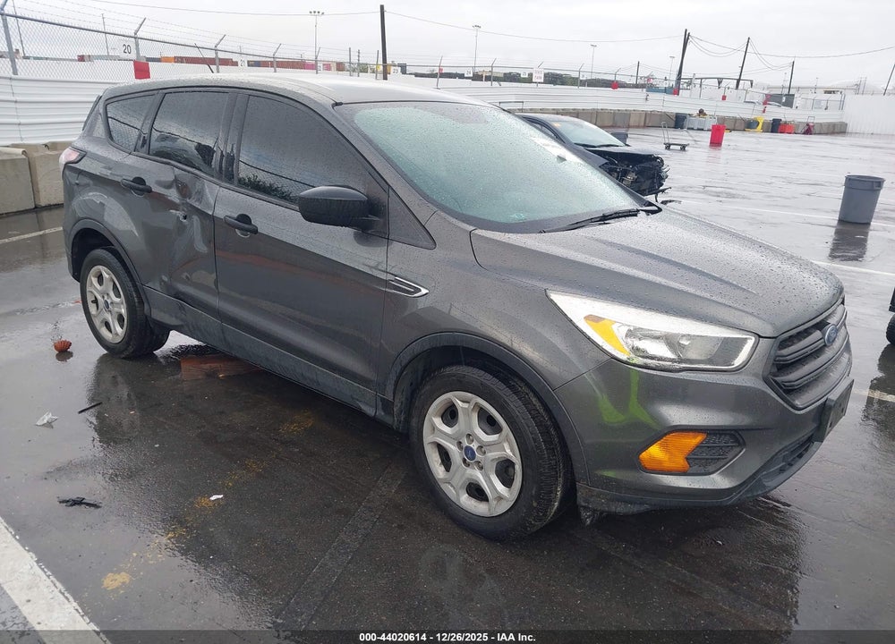 2017 FORD ESCAPE S VIN: 1FMCU0F79HUE97412