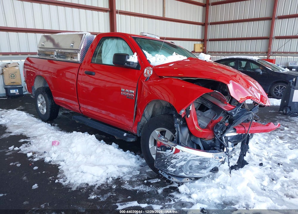 2022 RAM 1500 CLASSIC TRADESMAN  4X4 8' BOX VIN: 3C6JR7DGXNG425102