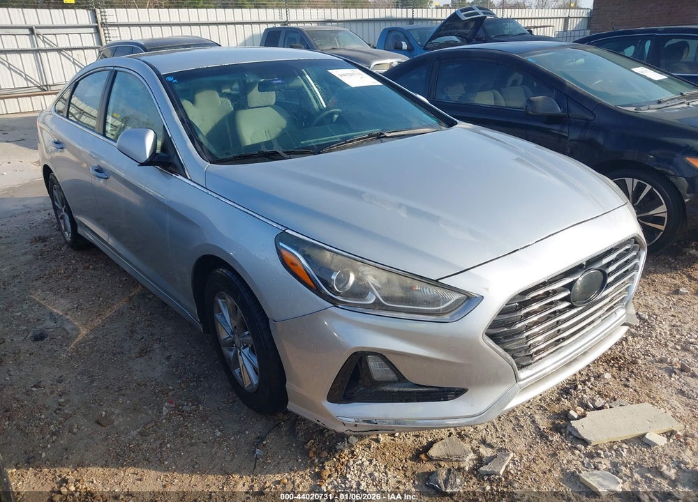 2018 HYUNDAI SONATA SE VIN: 5NPE24AF2JH648065