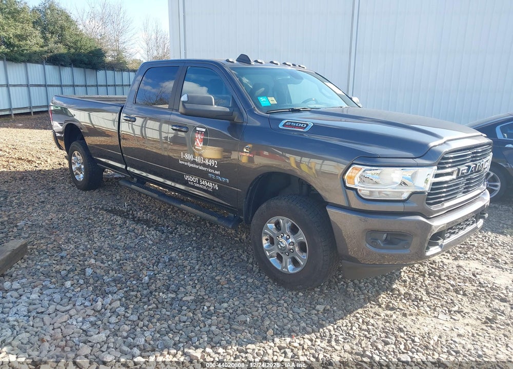 2020 RAM 2500 BIG HORN  4X4 8' BOX VIN: 3C6UR5JL6LG222305