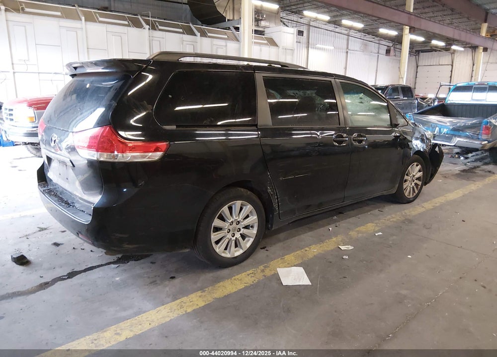 2013 TOYOTA SIENNA LE 7 PASSENGER VIN: 5TDJK3DC3DS058336