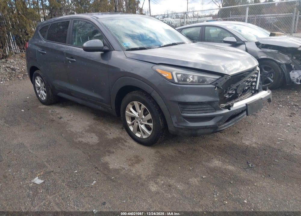 2019 HYUNDAI TUCSON SE VIN: KM8J2CA43KU994555