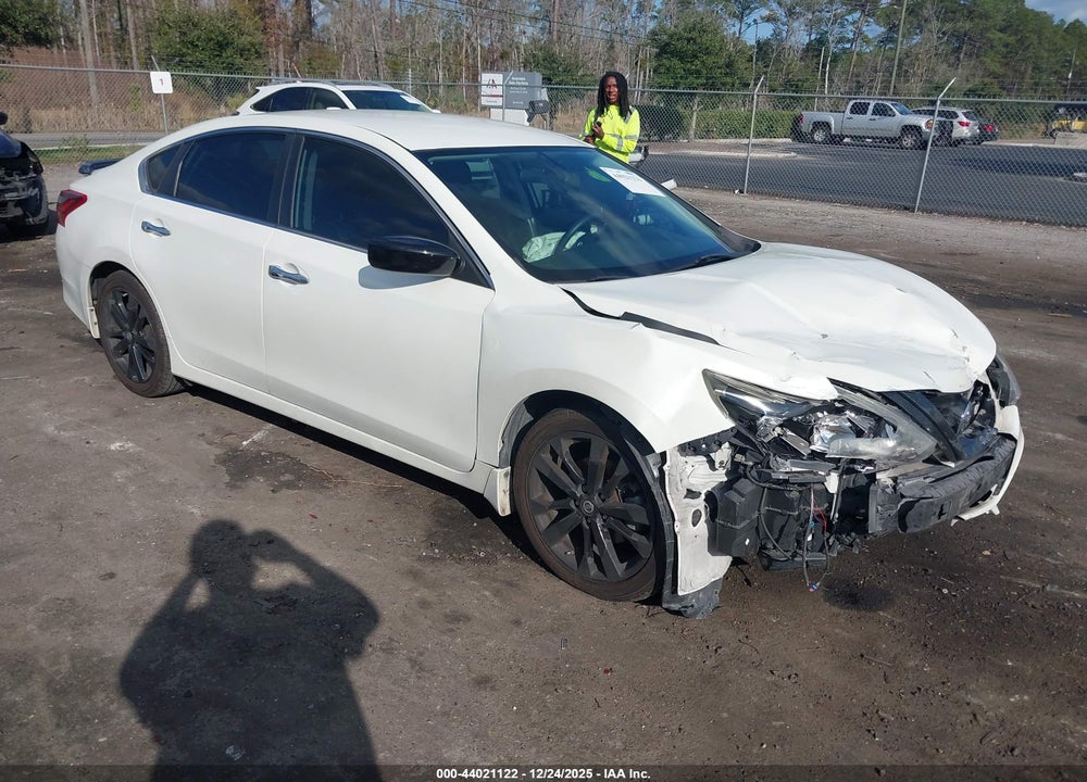 2018 NISSAN ALTIMA 2.5 SR VIN: 1N4AL3AP9JC226102