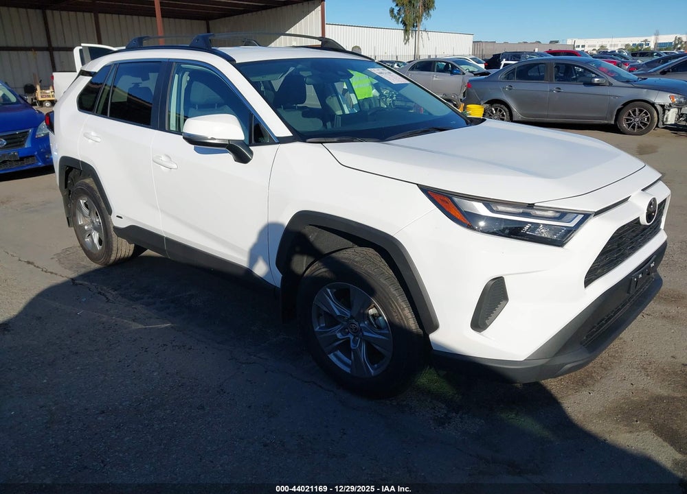 2025 TOYOTA RAV4 HYBRID XLE VIN: 4T3RWRFV3SU198441