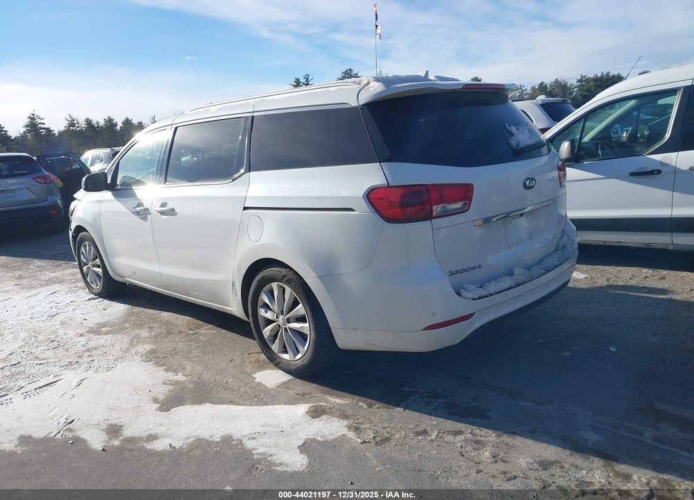 2016 KIA SEDONA EX VIN: KNDMC5C19G6135303