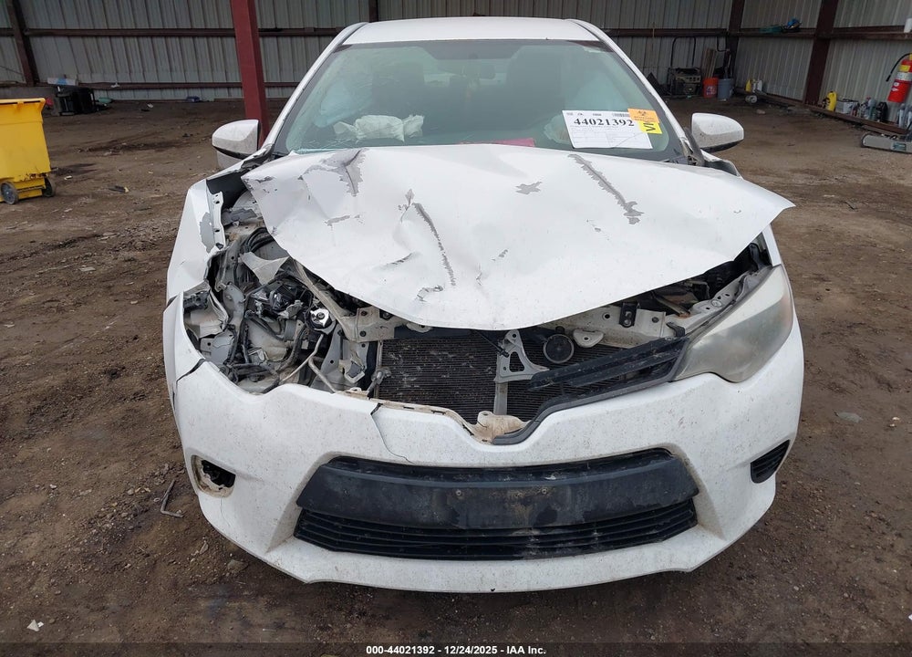 2014 TOYOTA COROLLA LE VIN: 5YFBURHE8EP020088