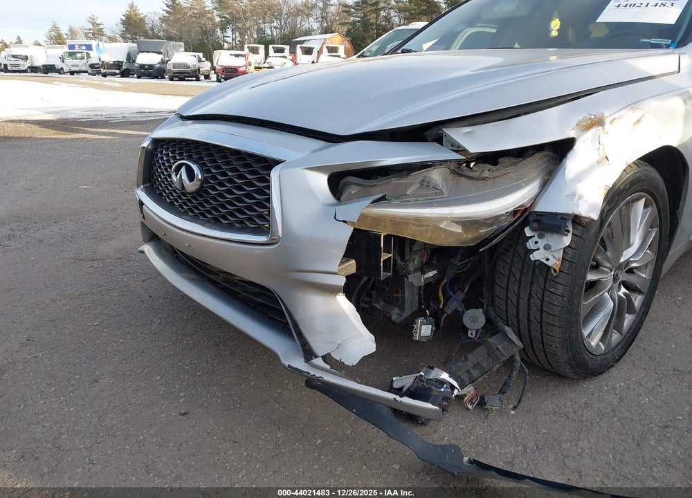 2019 INFINITI Q50 3.0T LUXE VIN: JN1EV7AP6KM515658