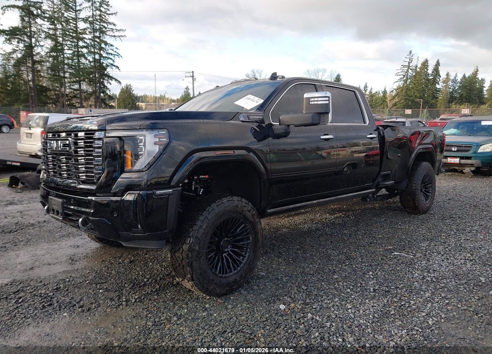 2025 GMC SIERRA 3500HD 4WD  LONG BED DENALI ULTIMATE VIN: 1GT4UYEY2SF146838