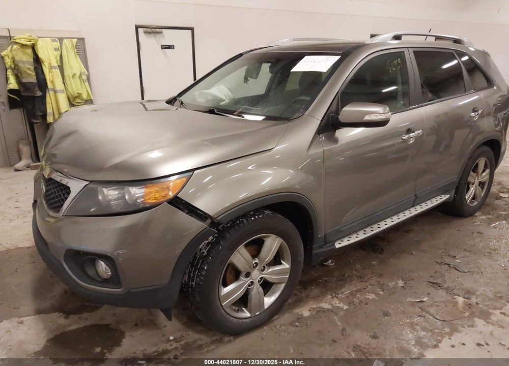2013 KIA SORENTO EX V6 VIN: 5XYKU4A27DG351301