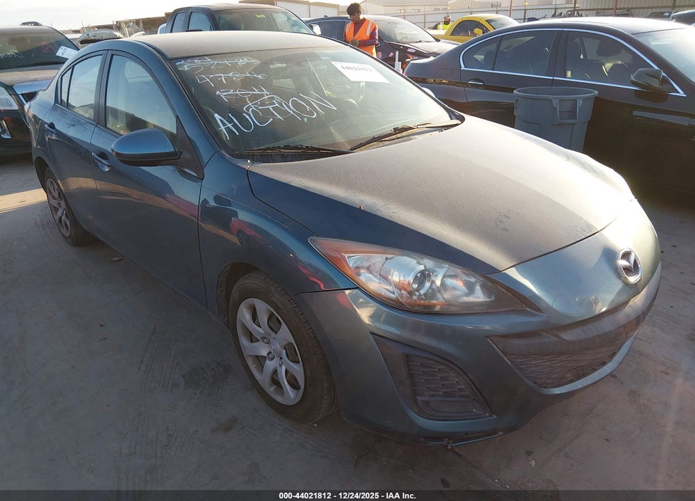 2011 MAZDA 3 I SPORT VIN: JM1BL1UF4B1478164