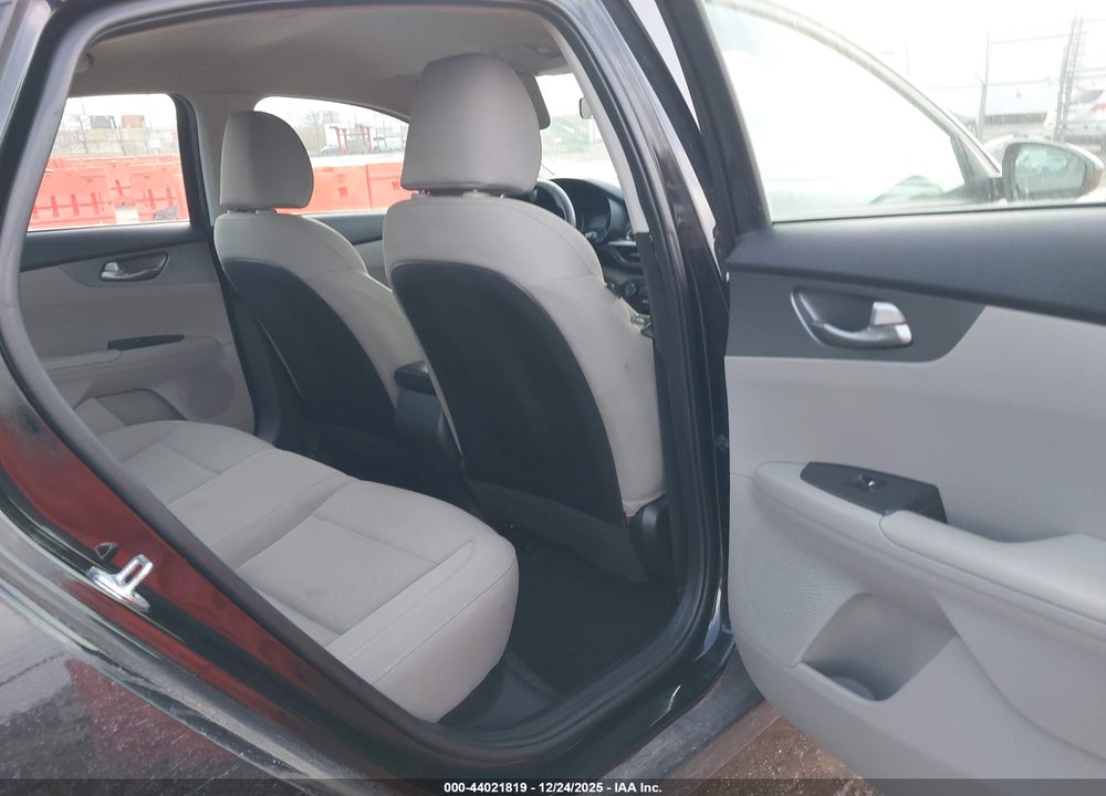 2021 KIA FORTE LXS VIN: 3KPF24AD9ME305412