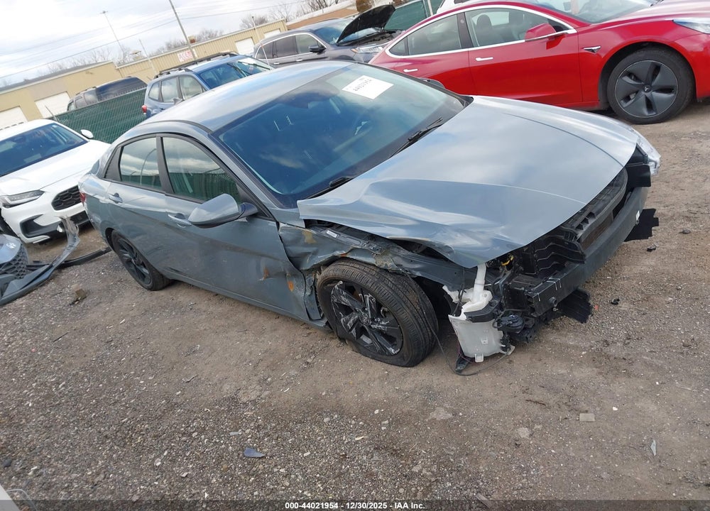 2022 HYUNDAI ELANTRA SEL VIN: KMHLM4AG3NU320980