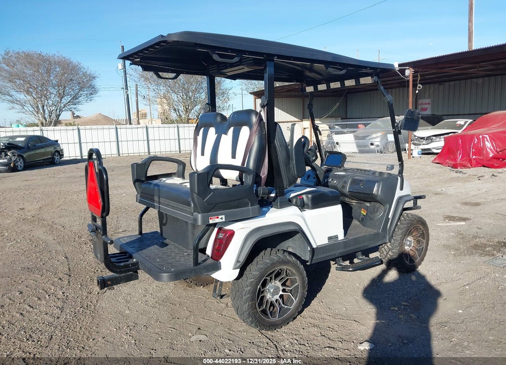 2025 EVOLUTION D5 MAVERICK VIN: 000000EVBE0668175