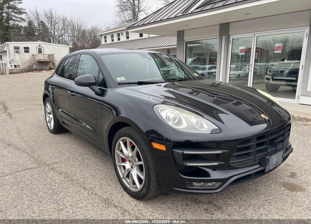2015 PORSCHE MACAN TURB VIN: WP1AF2A52FLB94223