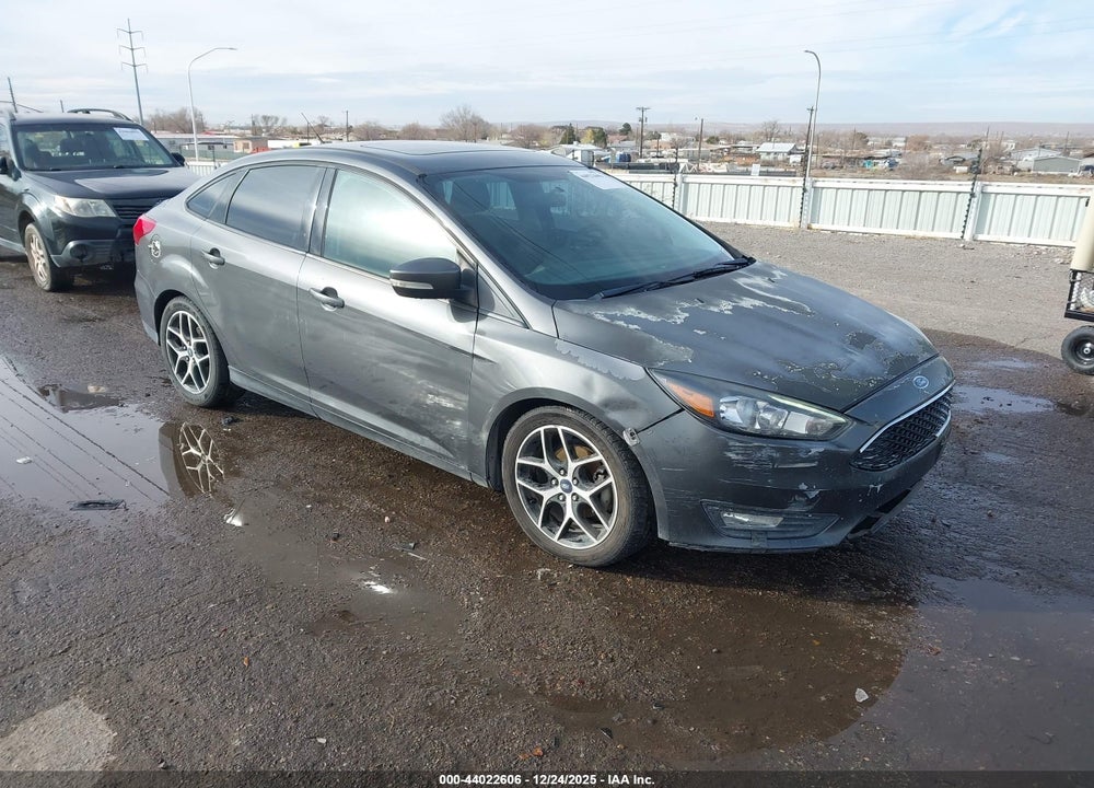 2018 FORD FOCUS SEL VIN: 1FADP3H24JL312459