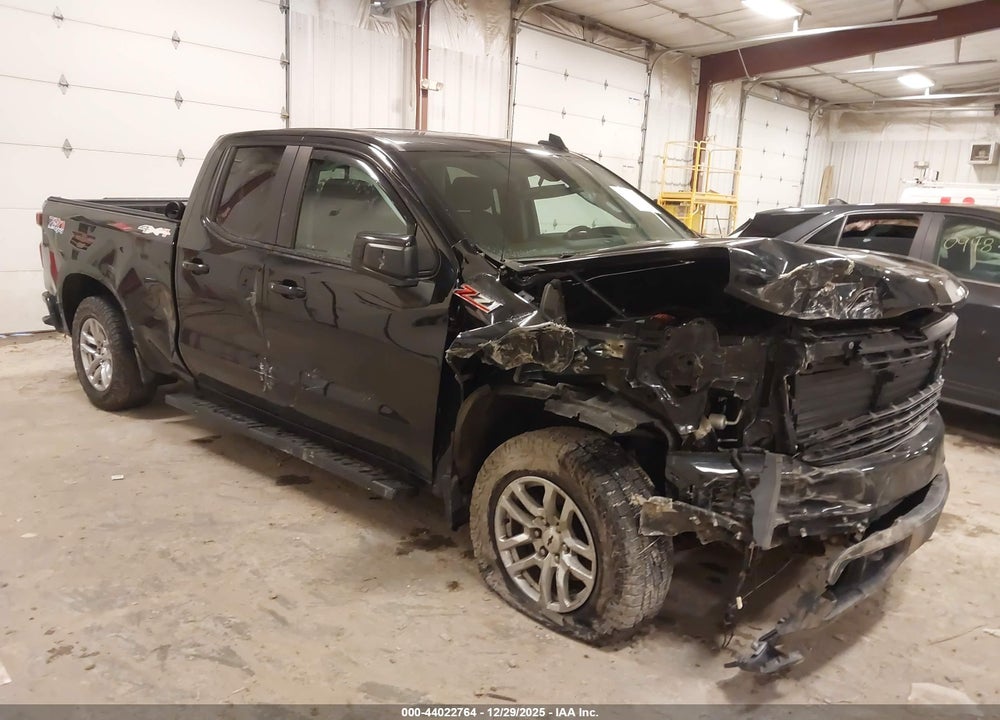 2019 CHEVROLET SILVERADO 1500 RST VIN: 1GCRYEED8KZ361404