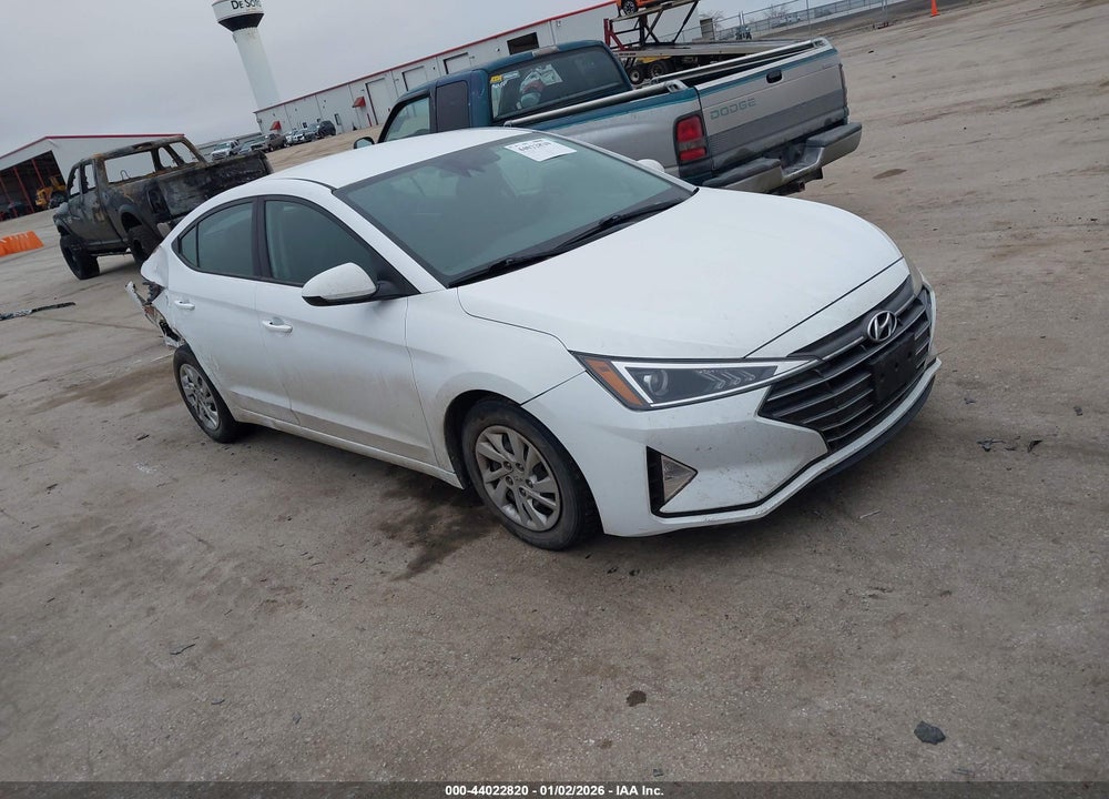 2020 HYUNDAI ELANTRA SE VIN: 5NPD74LF1LH582220