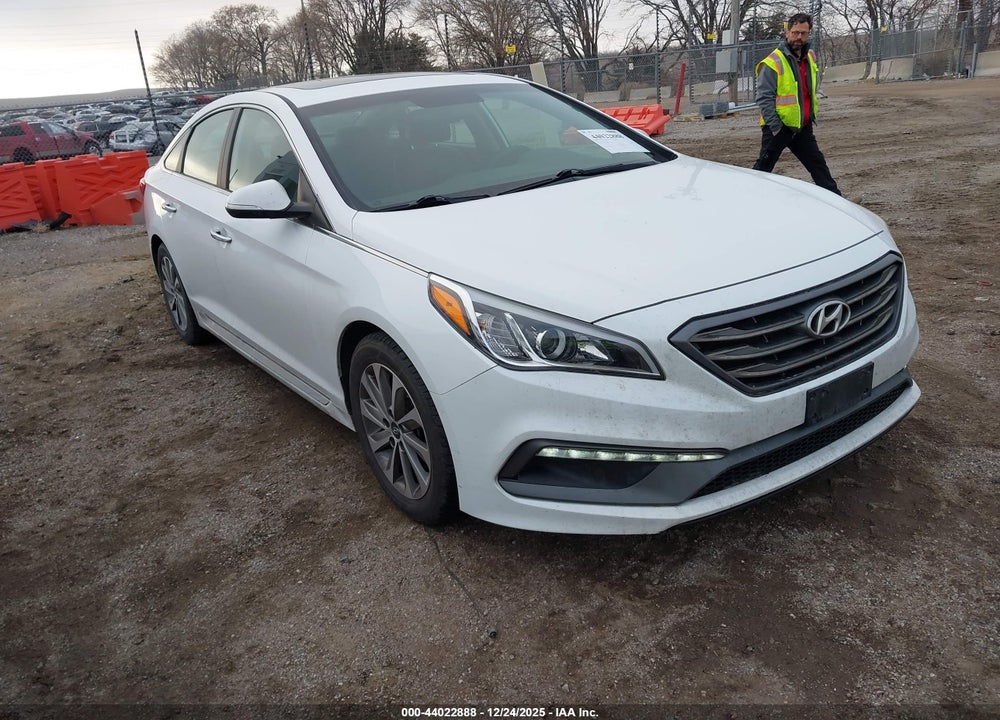2017 HYUNDAI SONATA SPORT VIN: 5NPE34AF3HH517900