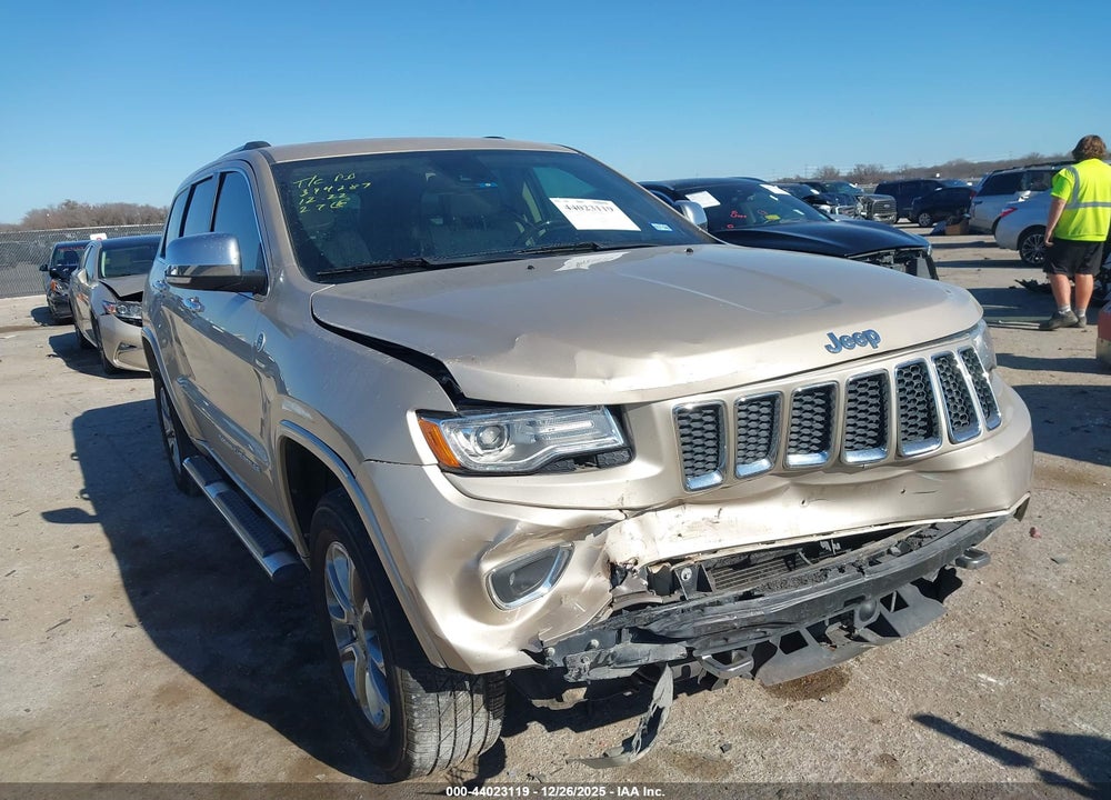 2015 JEEP GRAND CHEROKEE OVERLAND VIN: 1C4RJFCG4FC612886