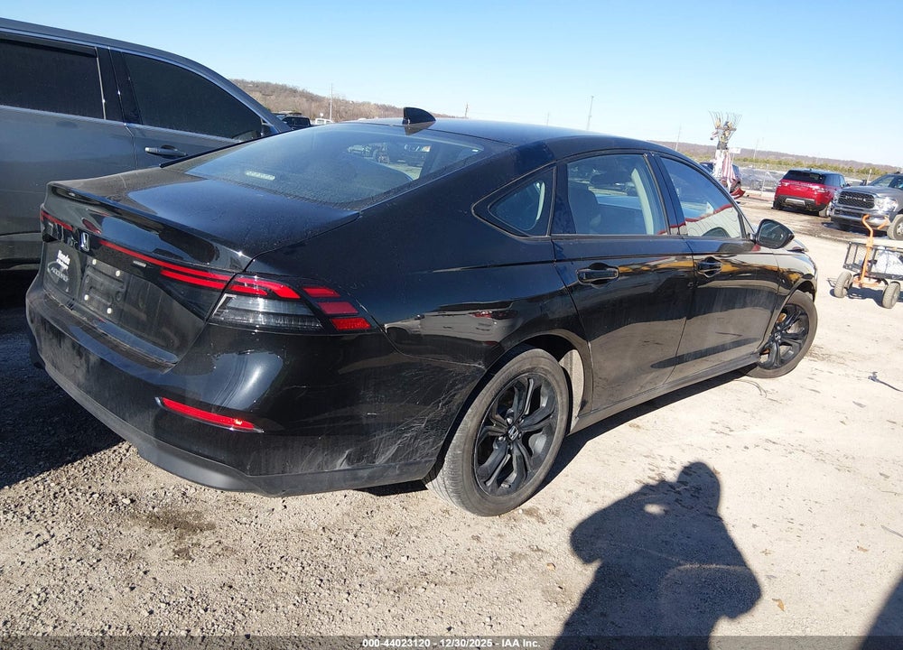 2025 HONDA ACCORD SE VIN: 1HGCY1F4XSA011818