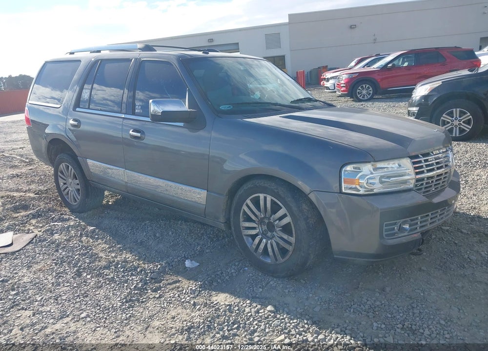 2010 LINCOLN NAVIGATOR VIN: 5LMJJ2H53AEJ08509
