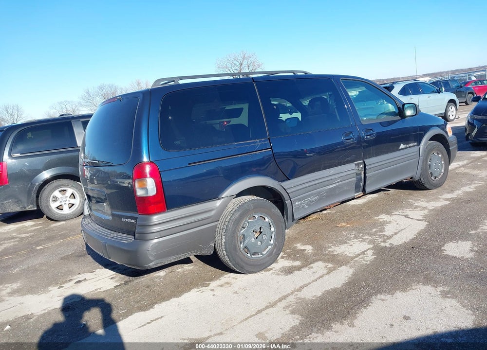 2002 PONTIAC MONTANA M16 W/1SA PKG./M16 W/1SE PKG. VIN: 1GMDX03E52D311953