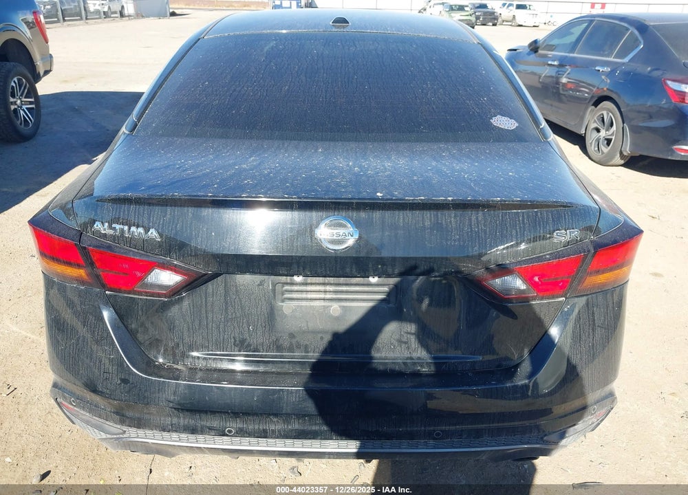 2022 NISSAN ALTIMA SR FWD VIN: 1N4BL4CV6NN319658