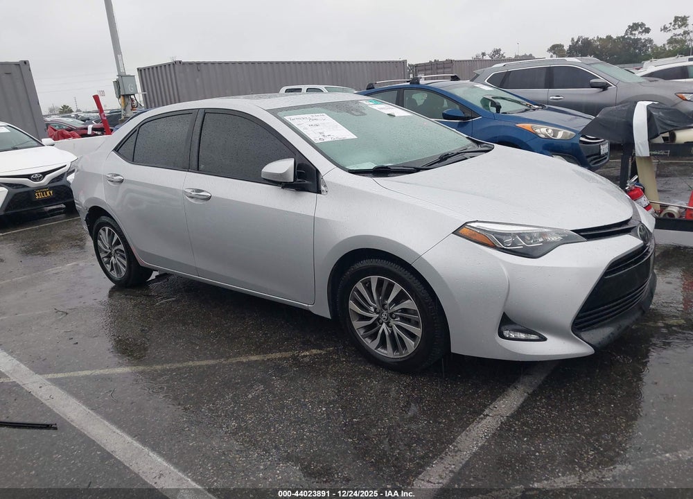 2017 TOYOTA COROLLA XLE VIN: 2T1BURHEXHC797649