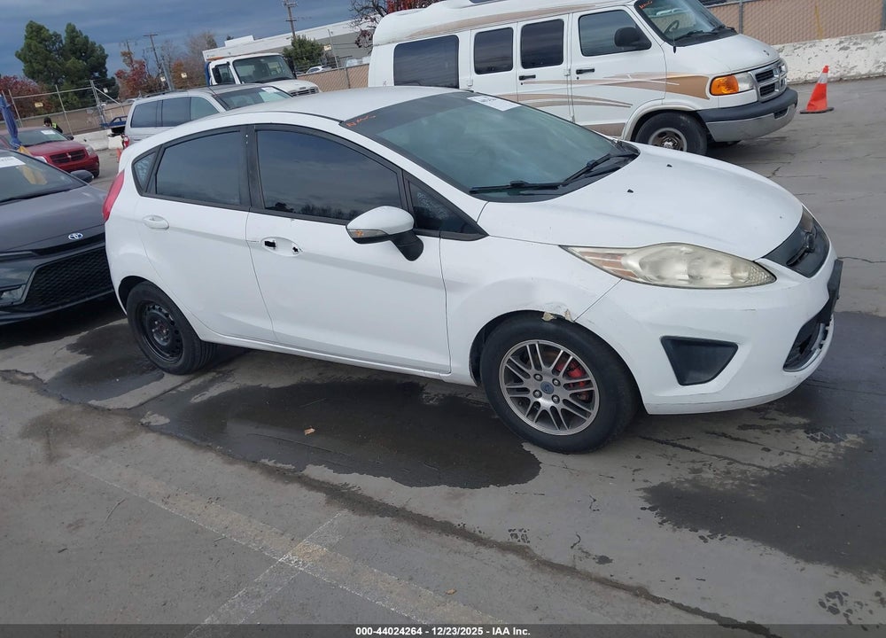 2013 FORD FIESTA SE VIN: 3FADP4EJ4DM208395