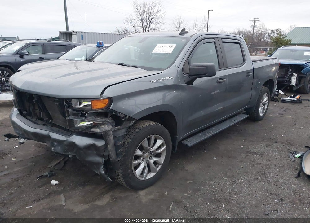 2020 CHEVROLET SILVERADO 1500 4WD  SHORT BED CUSTOM VIN: 3GCPYBEHXLG349989