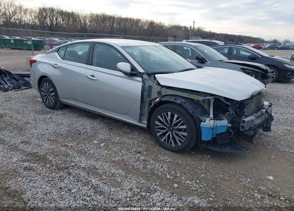 2023 NISSAN ALTIMA SV FWD VIN: 1N4BL4DV0PN352513