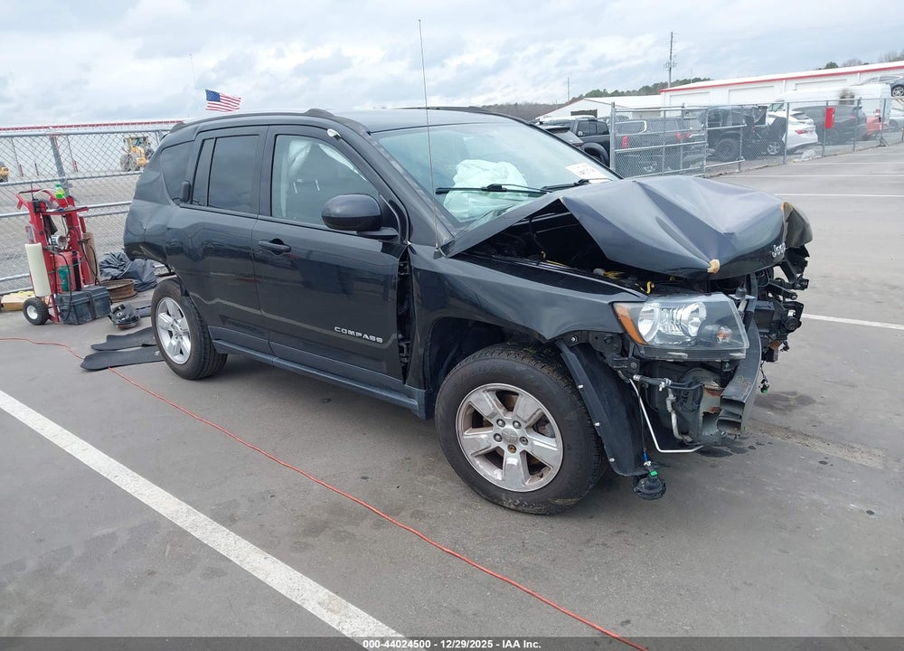 2017 JEEP COMPASS LATITUDE FWD VIN: 1C4NJCEA5HD115316