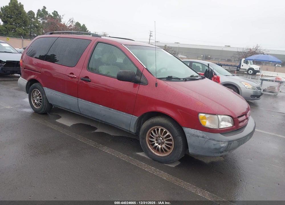 2000 TOYOTA SIENNA LE VIN: 4T3ZF13C1YU285445