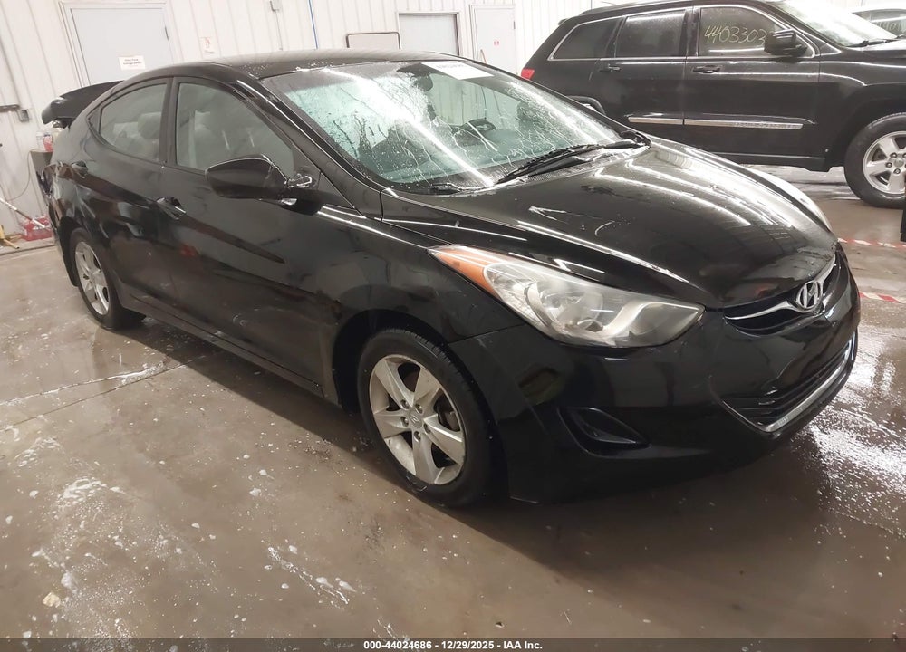 2013 HYUNDAI ELANTRA GLS VIN: KMHDH4AE9DU732259