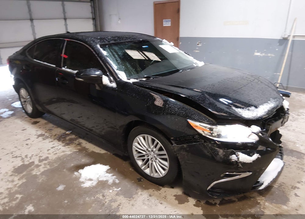 2016 LEXUS ES 350 VIN: 58ABK1GG4GU016768
