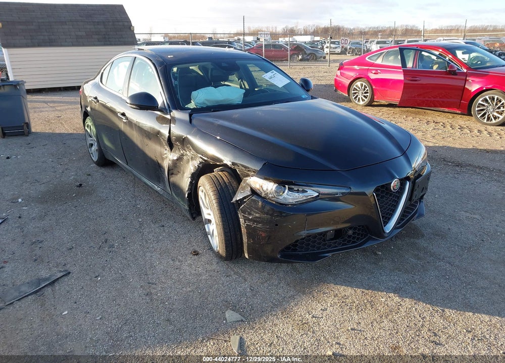 2021 ALFA ROMEO GIULIA TI AWD VIN: ZARFANBN8M7644328