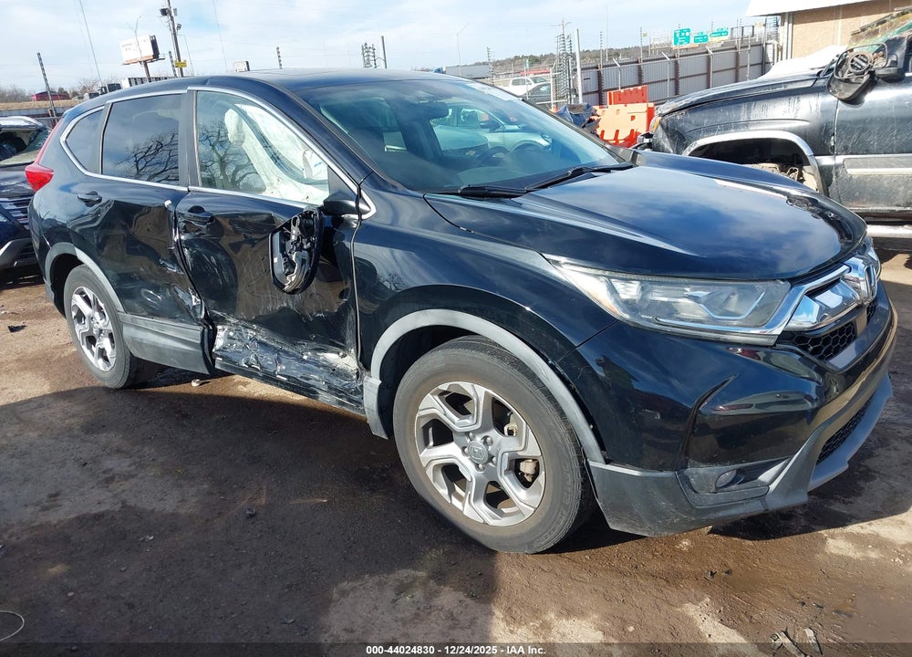 2017 HONDA CR-V VIN: 7FARW1H85HE005945