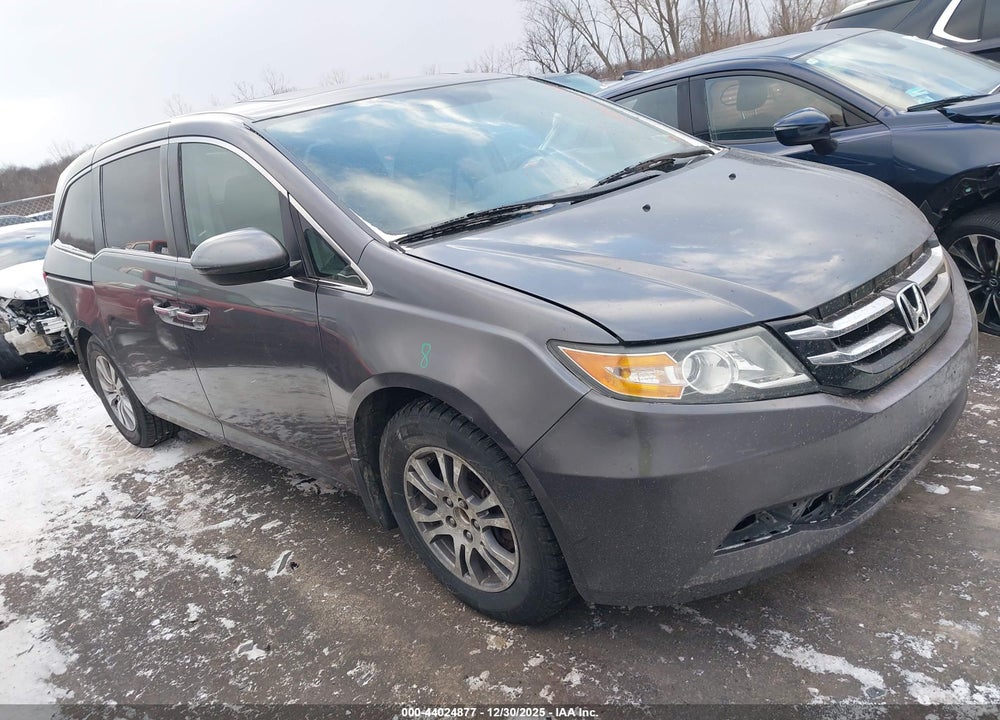 2015 HONDA ODYSSEY VIN: 5FNRL5H65FB130550