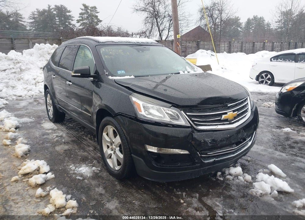 2017 CHEVROLET TRAVERSE PREMIER VIN: 1GNKVJKD3HJ264567