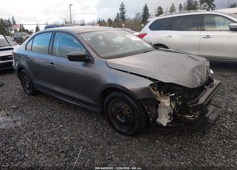2014 VOLKSWAGEN JETTA 2.0L S VIN: 3VW2K7AJ4EM418999