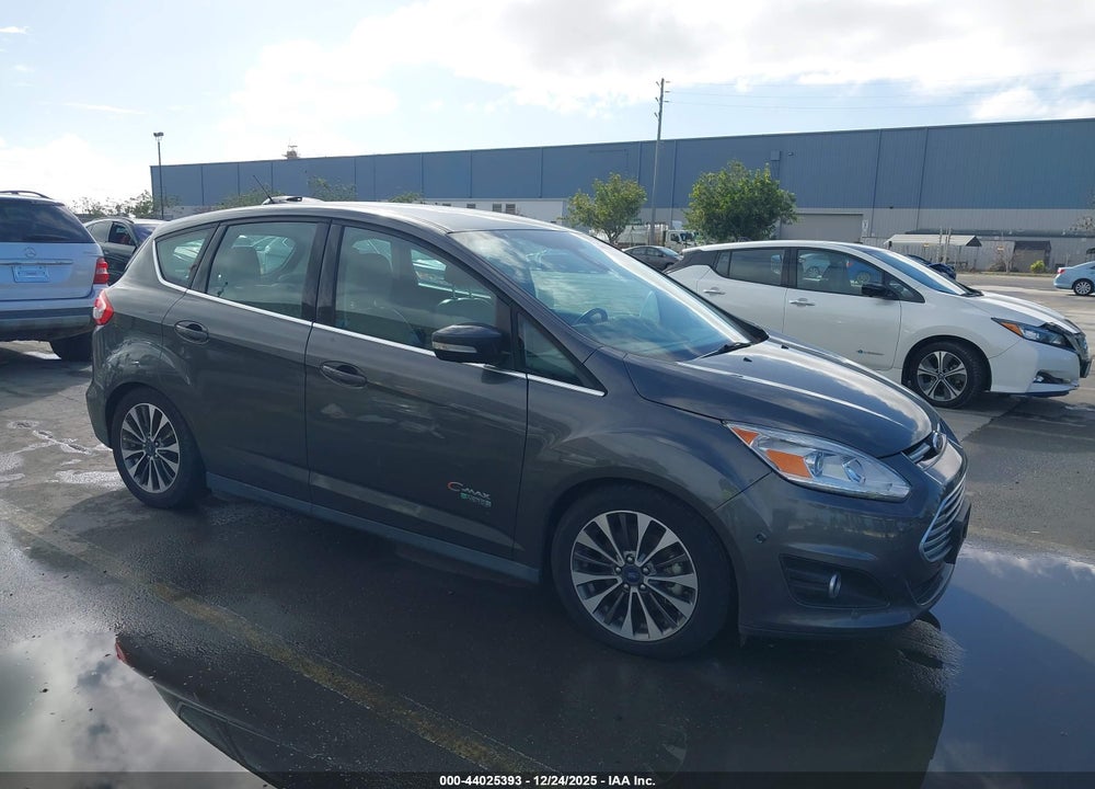 2017 FORD C-MAX ENERGI TITANIUM VIN: 1FADP5FU7HL112640