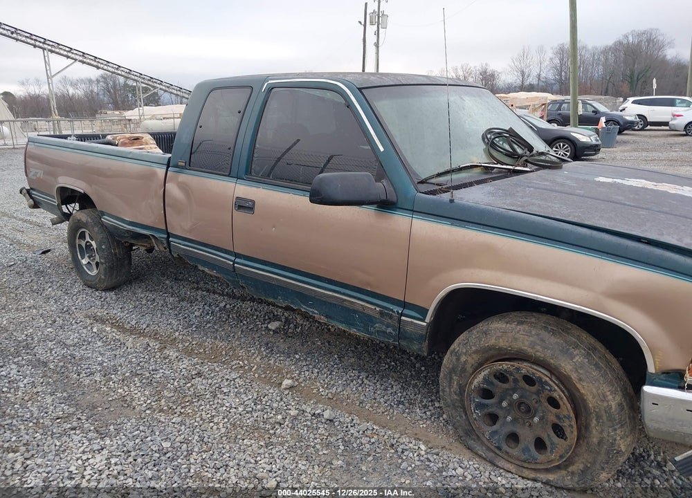 1996 CHEVROLET GMT-400 K1500 VIN: 1GCEK19R9TE147450