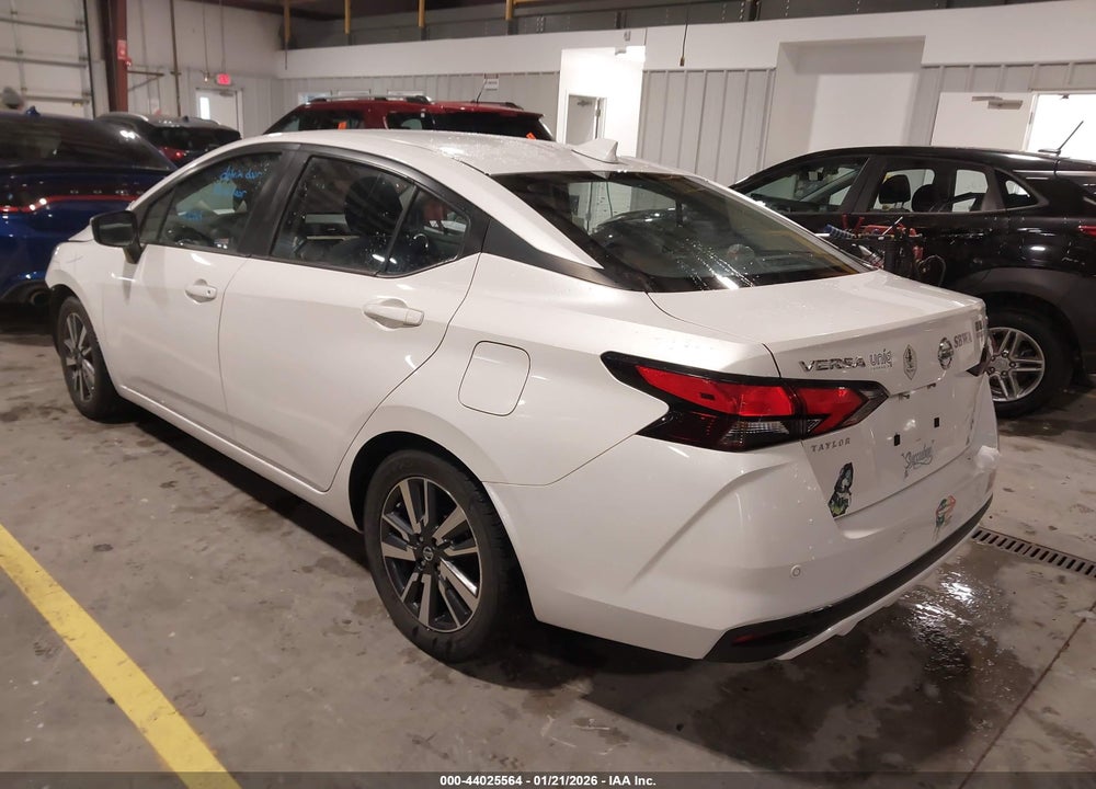 2021 NISSAN VERSA SV XTRONIC CVT VIN: 3N1CN8EV9ML886591