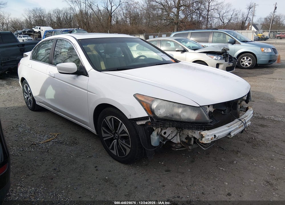 2012 HONDA ACCORD 2.4 EX-L VIN: 1HGCP2F84CA077312